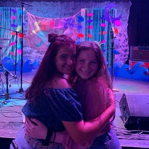 Meet your Posher, Marina